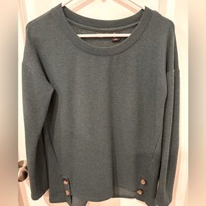 Tahari Sweatshirt
